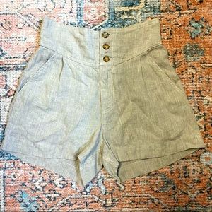 Esby high-waisted linen shorts, sand